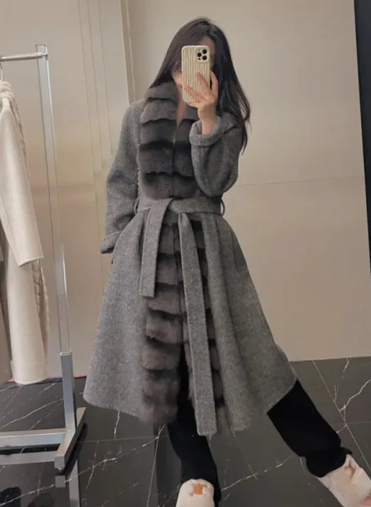 Alpaca Fleece Coat with Detachable Fox Fur Collar