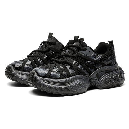 S8888 Black Tire Sneakers