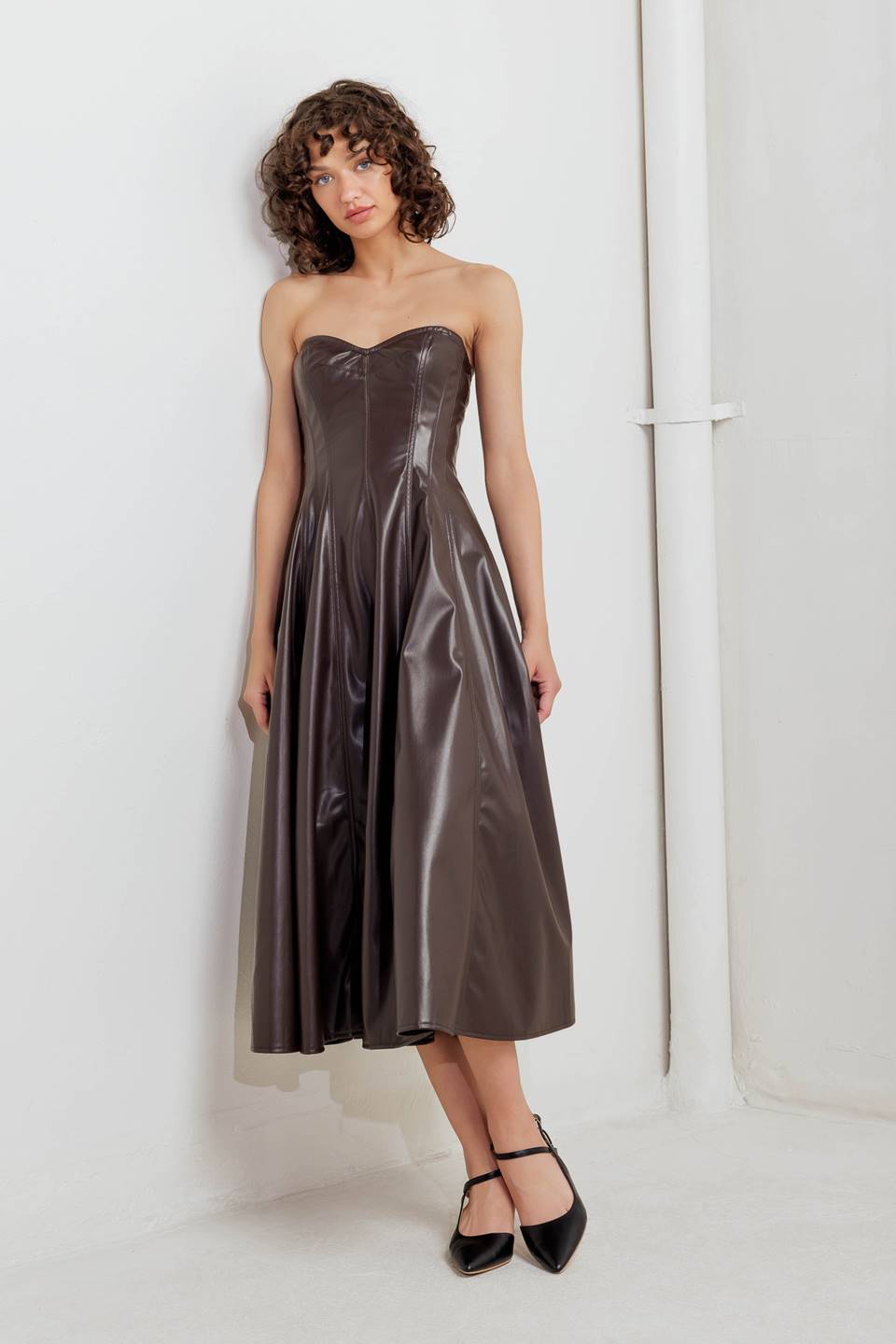 ESPRESSO DIVA FAUX LEATHER MIDI DRESS
