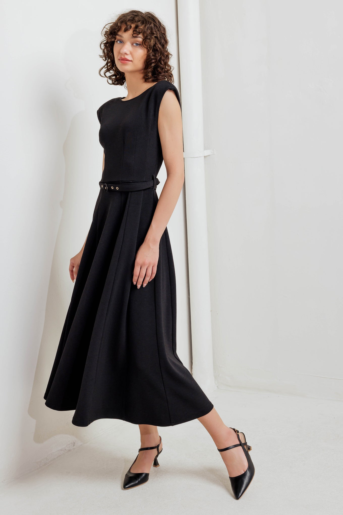 MODERN MONA WOVEN MIDI DRESS