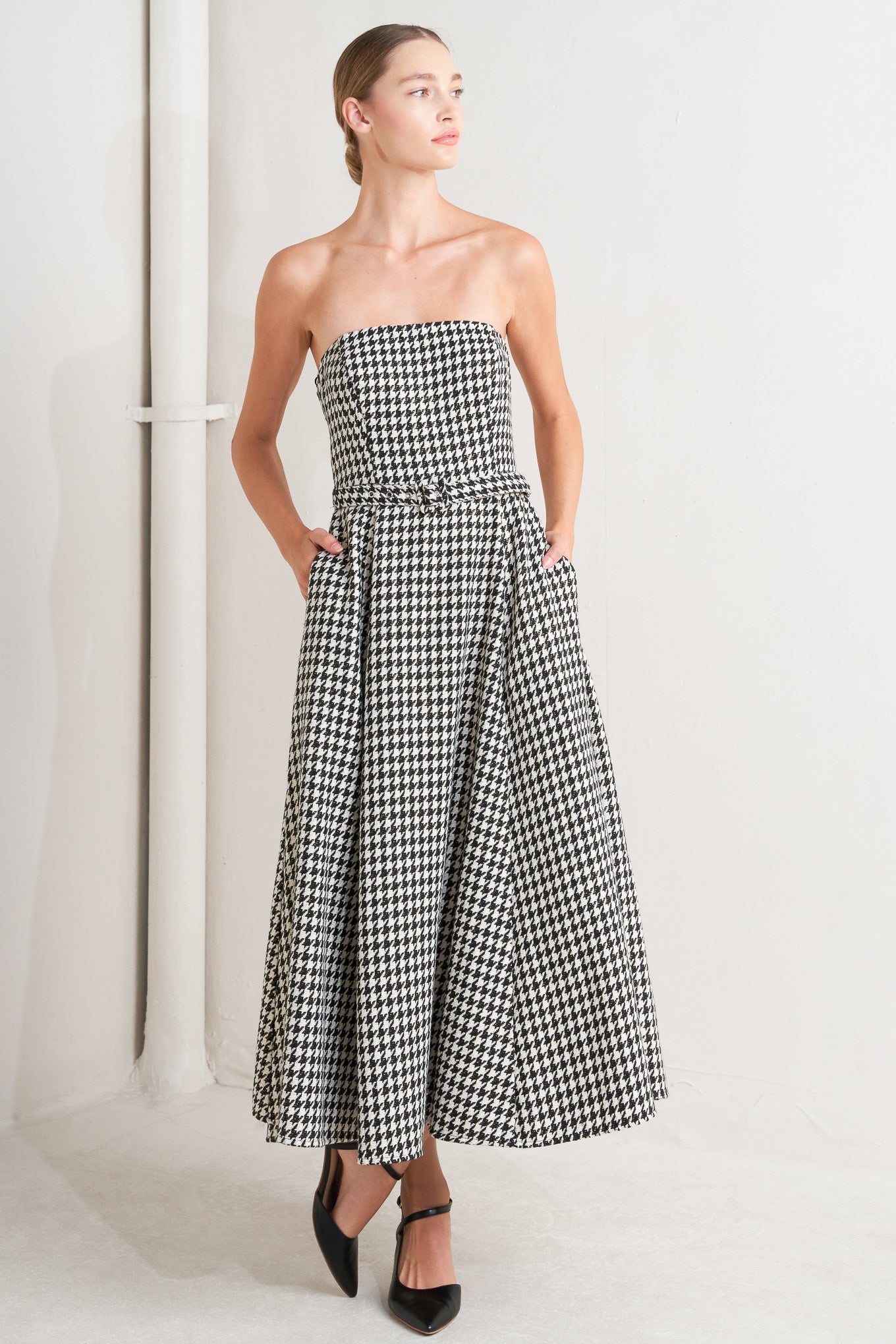 MONOCHROME BALLET WOVEN MIDI DRESS