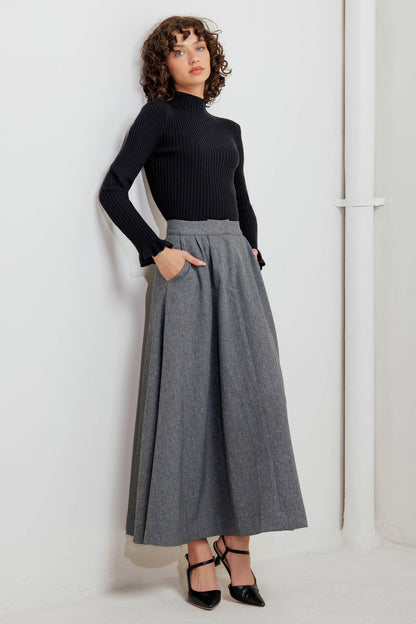 TIMELESS LOOK WOVEN MIDI CIRCLE SKIRT
