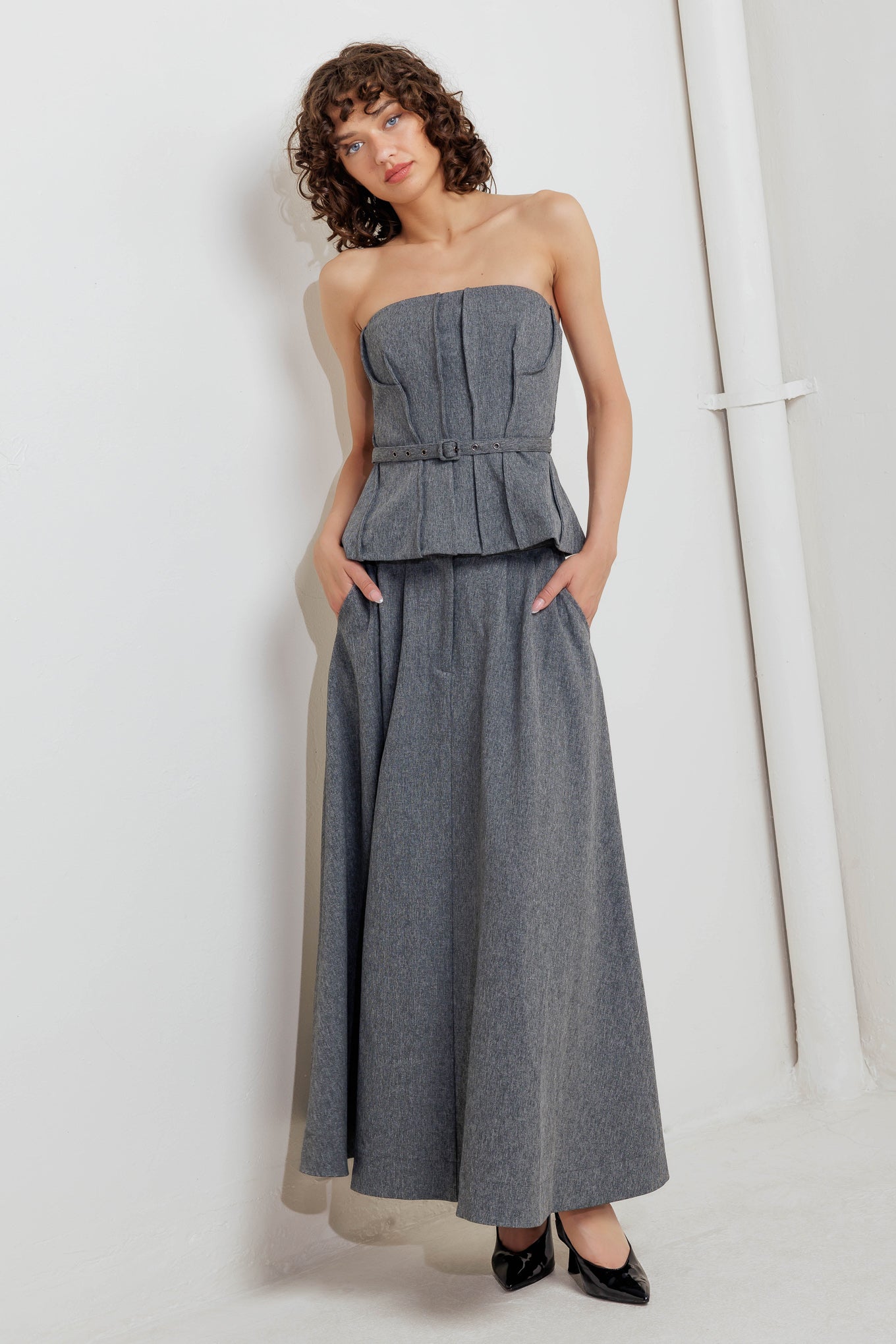 TIMELESS LOOK WOVEN MIDI CIRCLE SKIRT