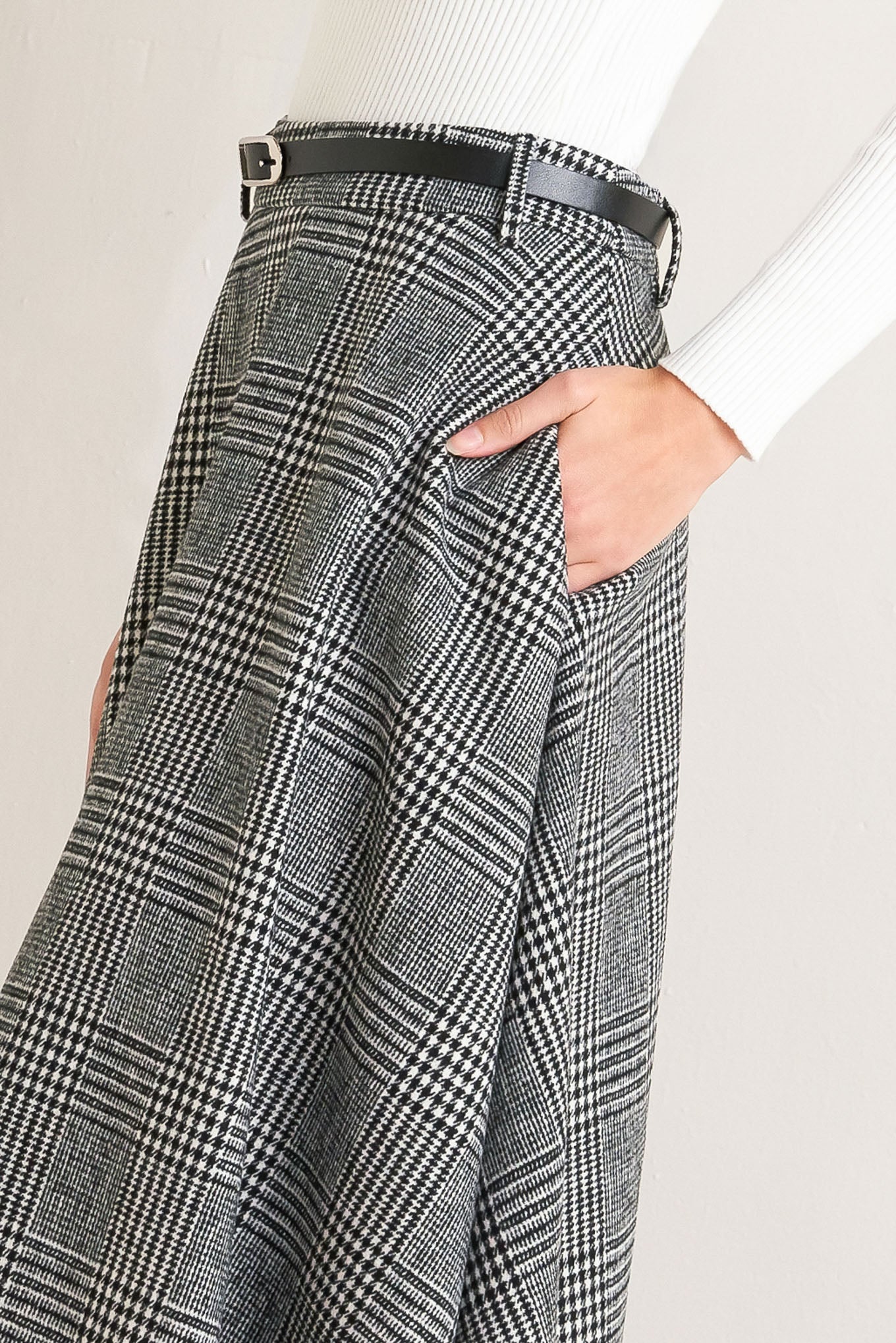 CITY CHECKLINE WOOLEN WOVEN MIDI SKIRT
