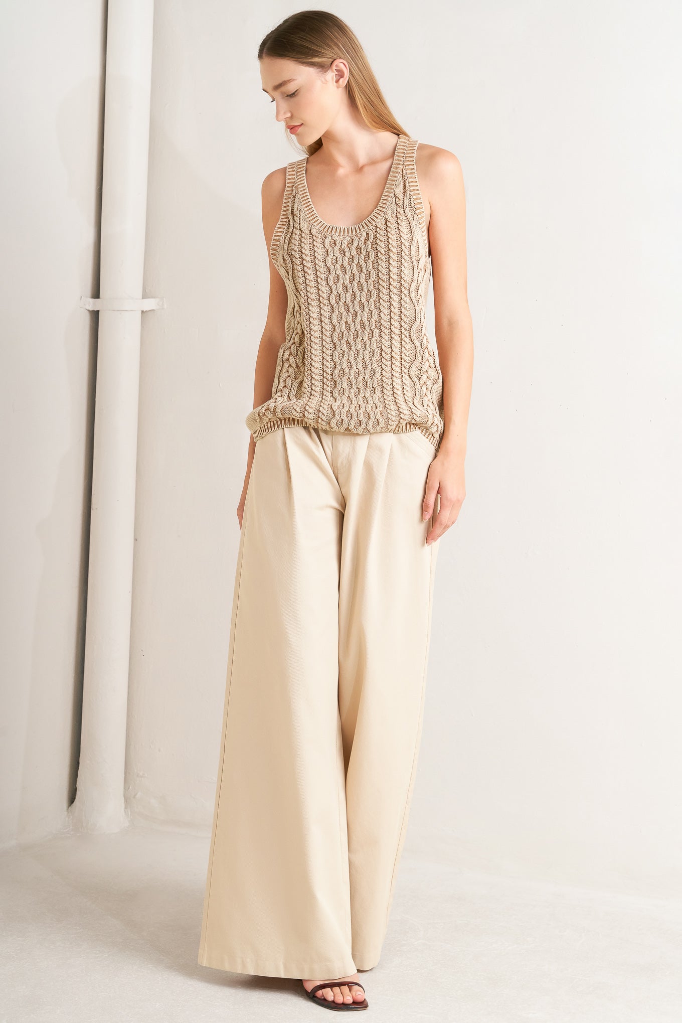 NEVER FORGET KNIT TANK TOP