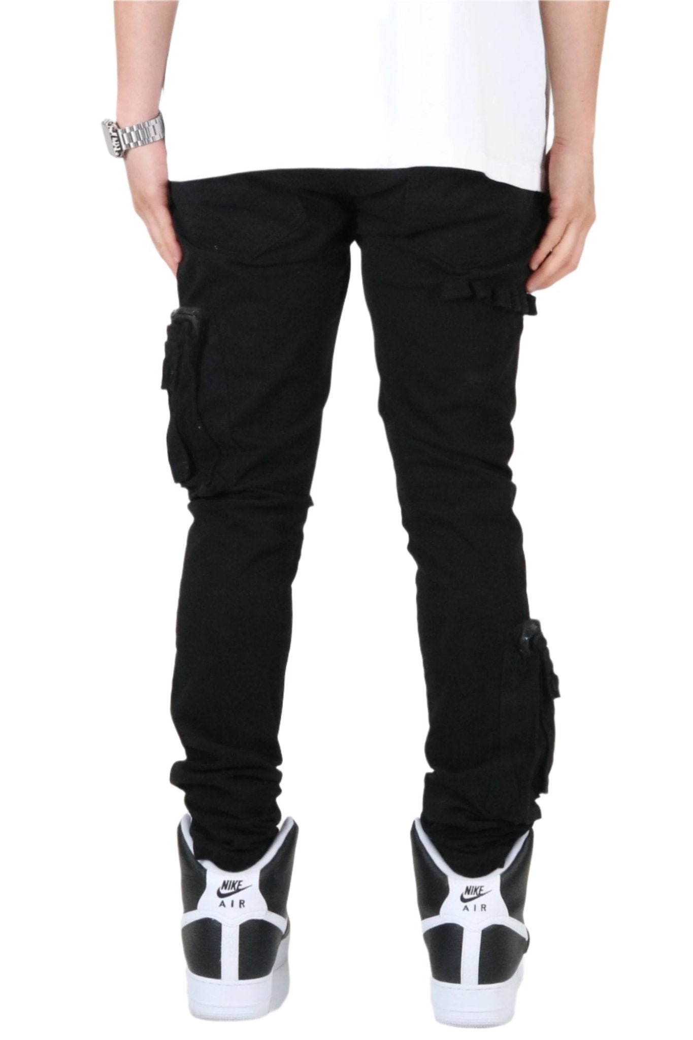 DOLCE Men's premium twill black cargo pants.