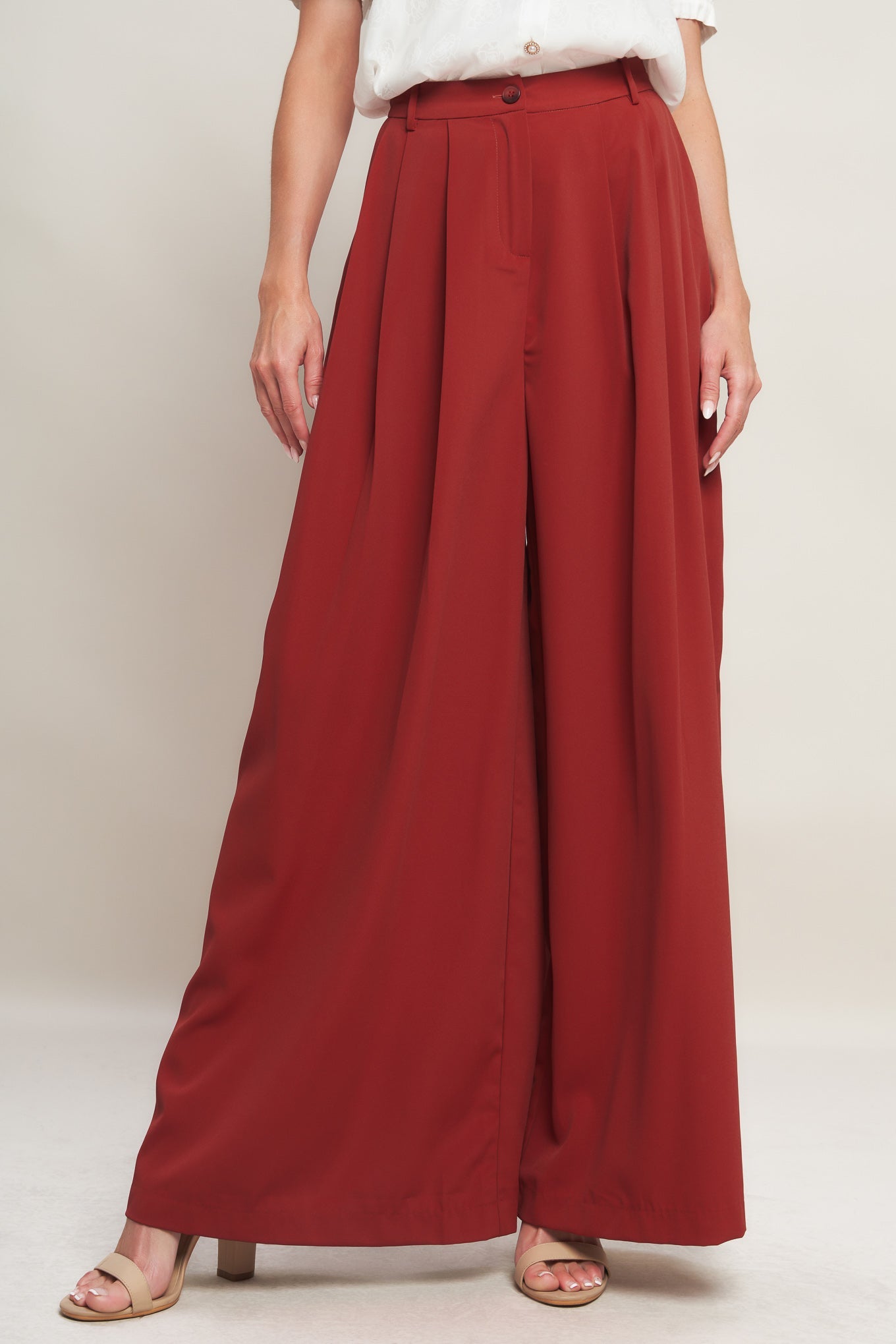 THROW IT BACK WOVEN PANTS