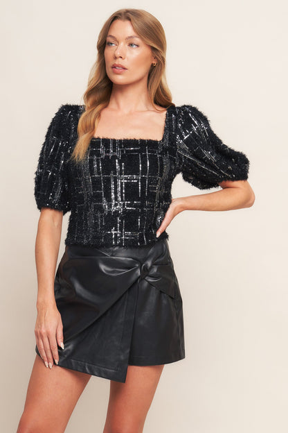 DARLING MUSE WOVEN TOP