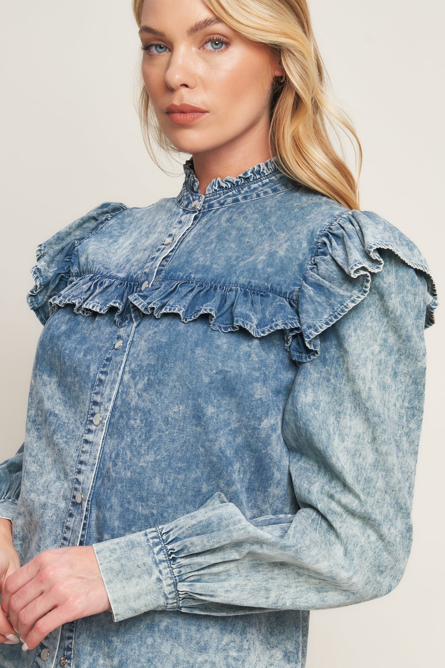 WESTERN CHIC DENIM TOP
