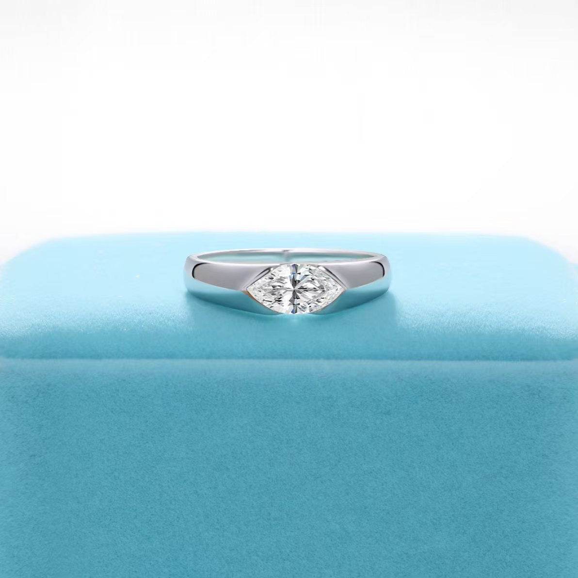 S925 18k Marquise Moissanite Wedding Engagement Ring, 5*10mm 1ct VVS D-Gragde Certified, 18K White Gold & Rhodium Plated Vintage-Inspired Luxury Solitaire for Her Him