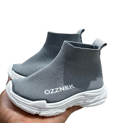 Kids’ Slip-On Sneakers – Lightweight, Flexible & Anti-Slip