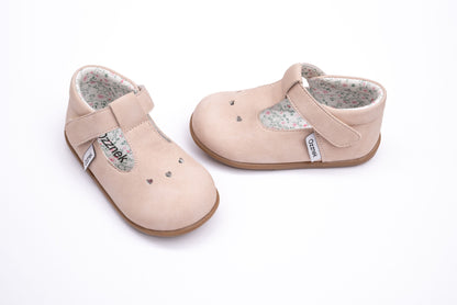 Slip-On Toddler Shoes – Comfortable and Easy to Wear | Jollie