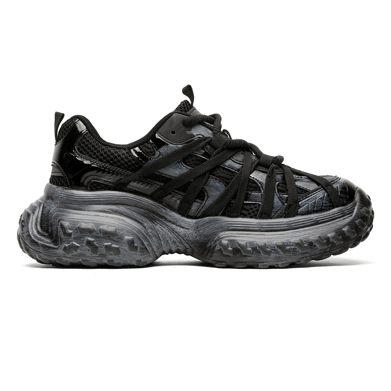 S8888 Black Tire Sneakers