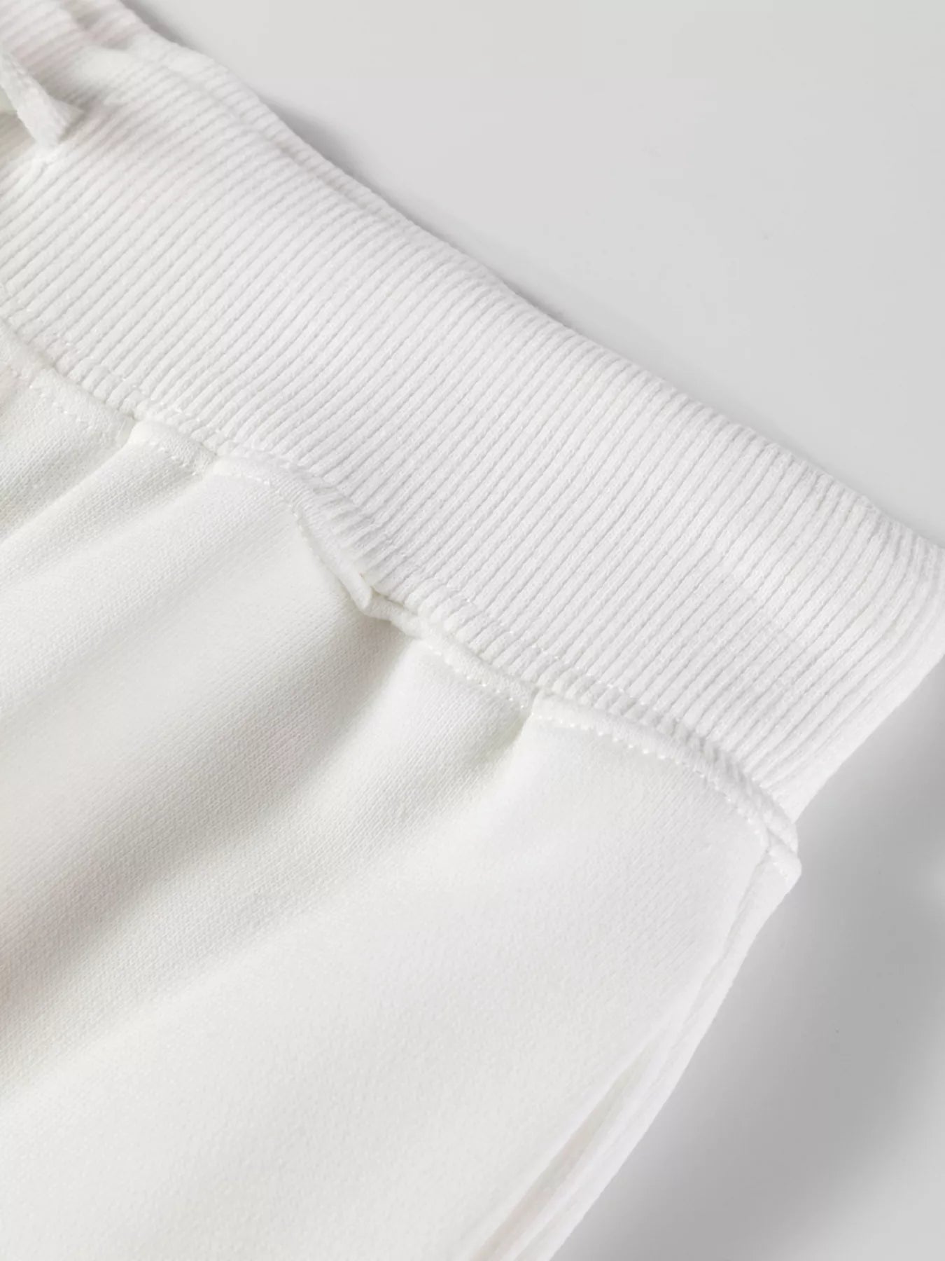 ee4471ee9704474db87c537df757e7e8-Max-Origin