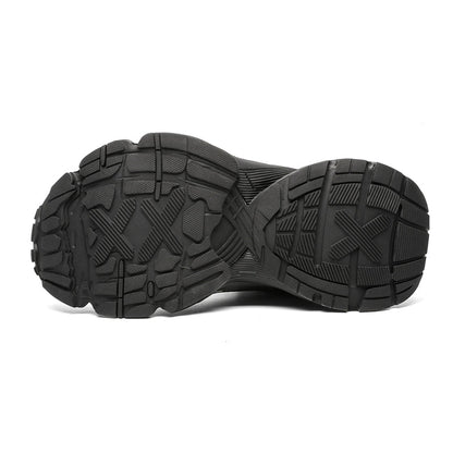 S25888 Black Norus Sneakers