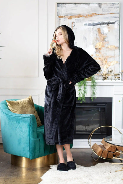 Women’s Plush Hooded Robe - Spa-Worthy Comfort at Home